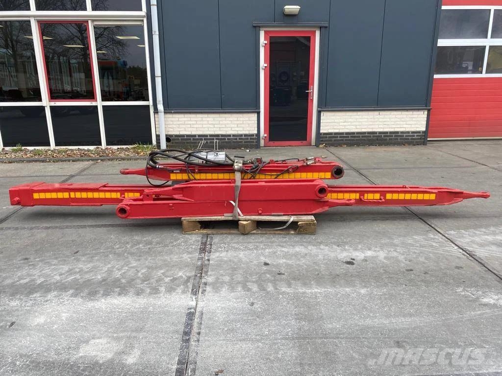 Goldhofer THP-L Poluprikolice labudice