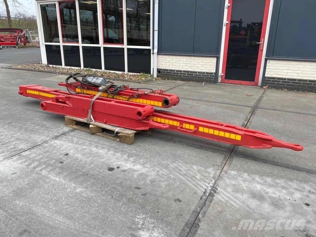 Goldhofer THP-L Poluprikolice labudice