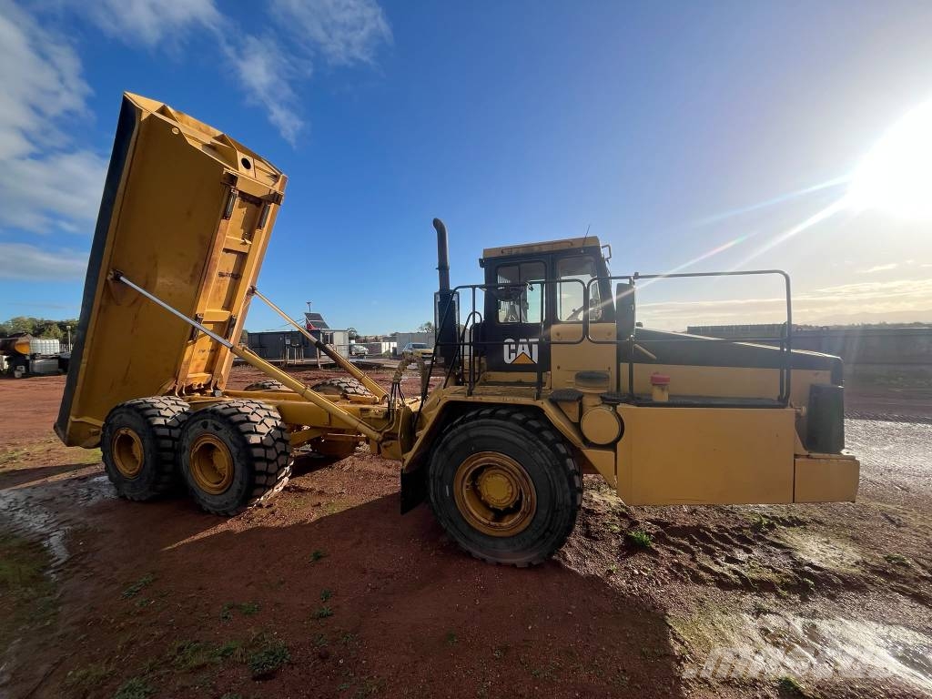 CAT D 250 E Csuklósdömperek