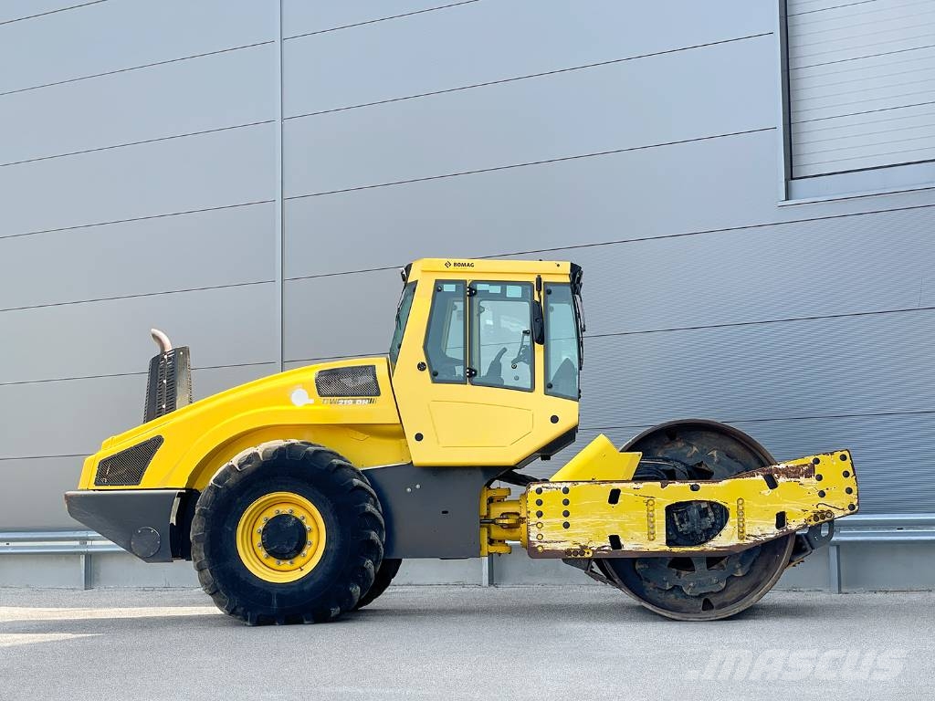 Bomag BW 219 DH-4 Enojni valjarji