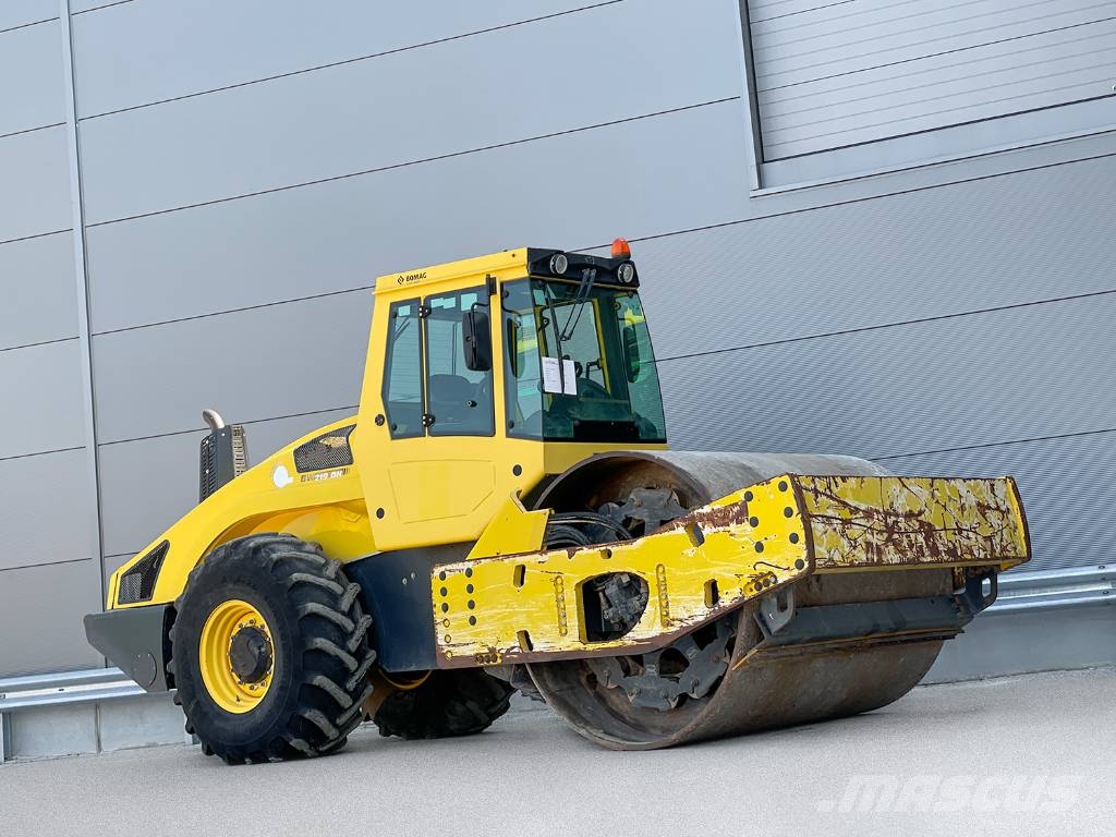 Bomag BW 219 DH-4 Enojni valjarji