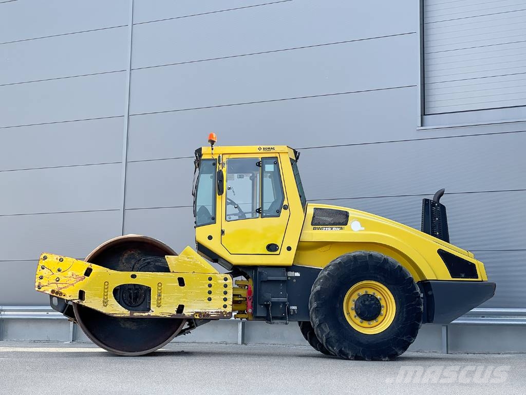 Bomag BW 219 DH-4 Enojni valjarji
