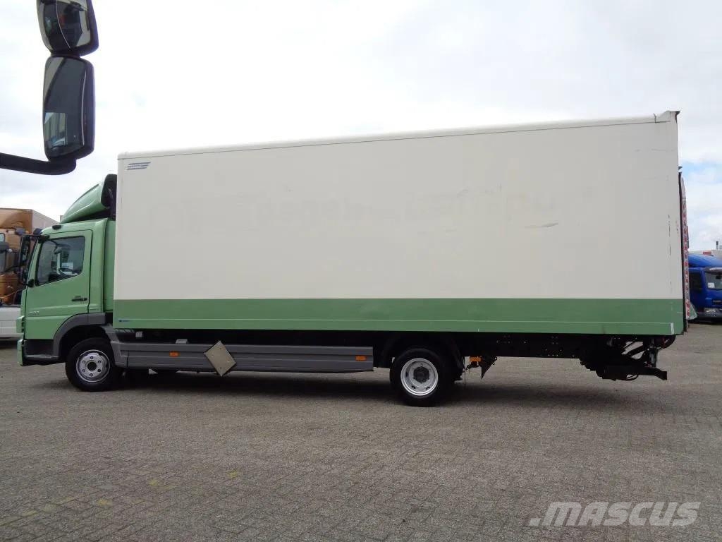 Mercedes-Benz Atego 822 + Euro 5 + Dhollandia lift Box trucks