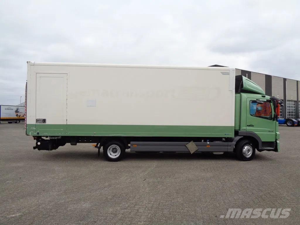 Mercedes-Benz Atego 822 + Euro 5 + Dhollandia lift Box trucks