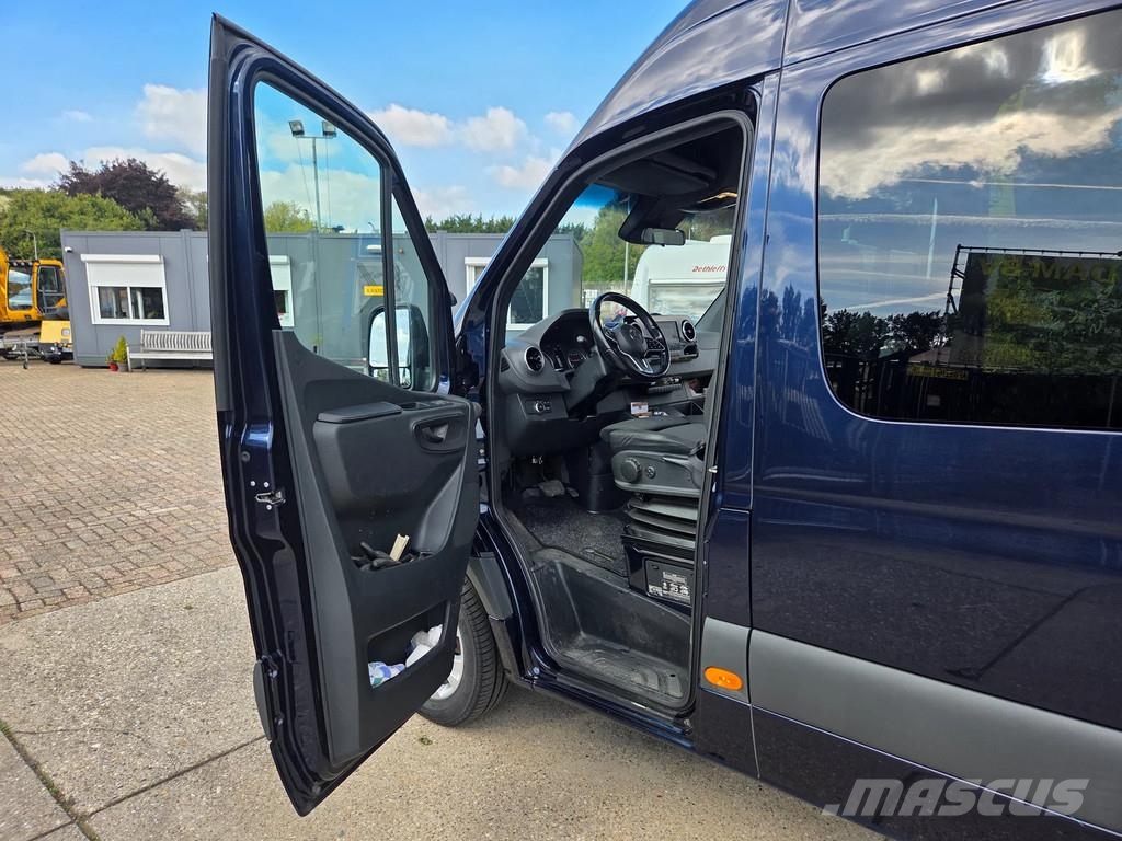Mercedes-Benz (2019) 319 3.0 CDI L2H2 EURO 6-D 6 persoons 1e eig Furgooniga kaubikud