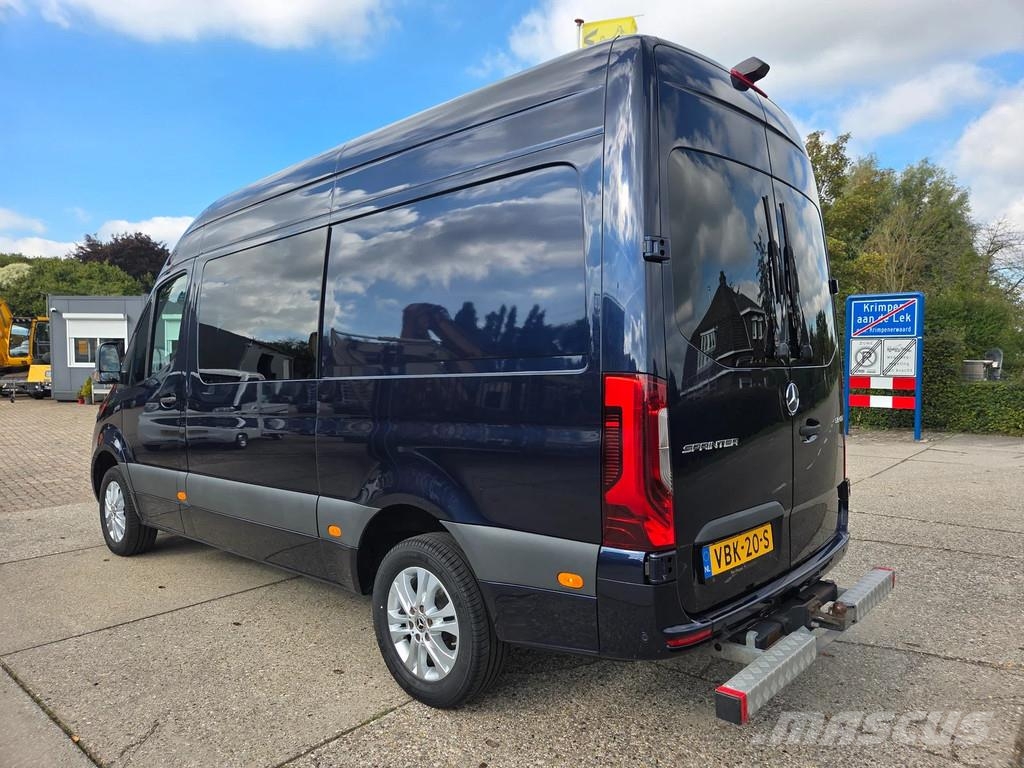 Mercedes-Benz (2019) 319 3.0 CDI L2H2 EURO 6-D 6 persoons 1e eig Furgooniga kaubikud