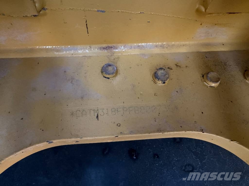CAT M318F Pyöräkaivukoneet