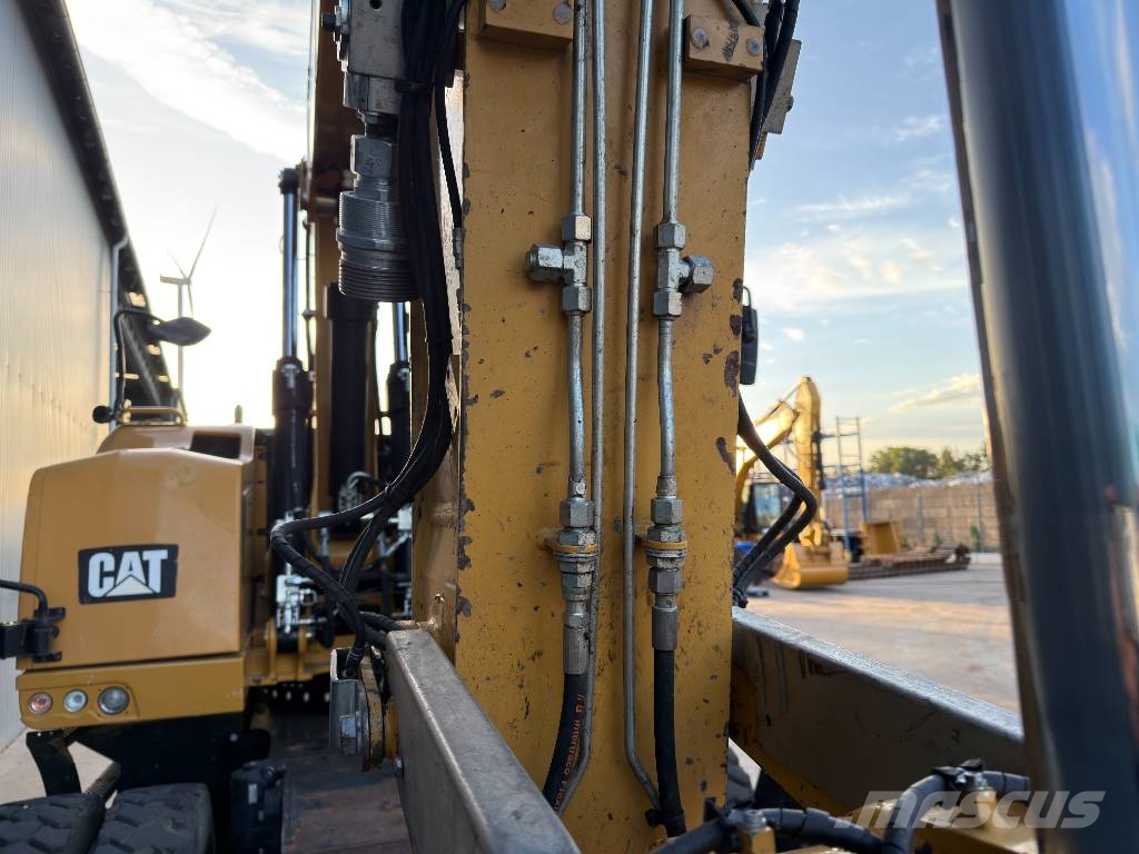 CAT M318F Pyöräkaivukoneet