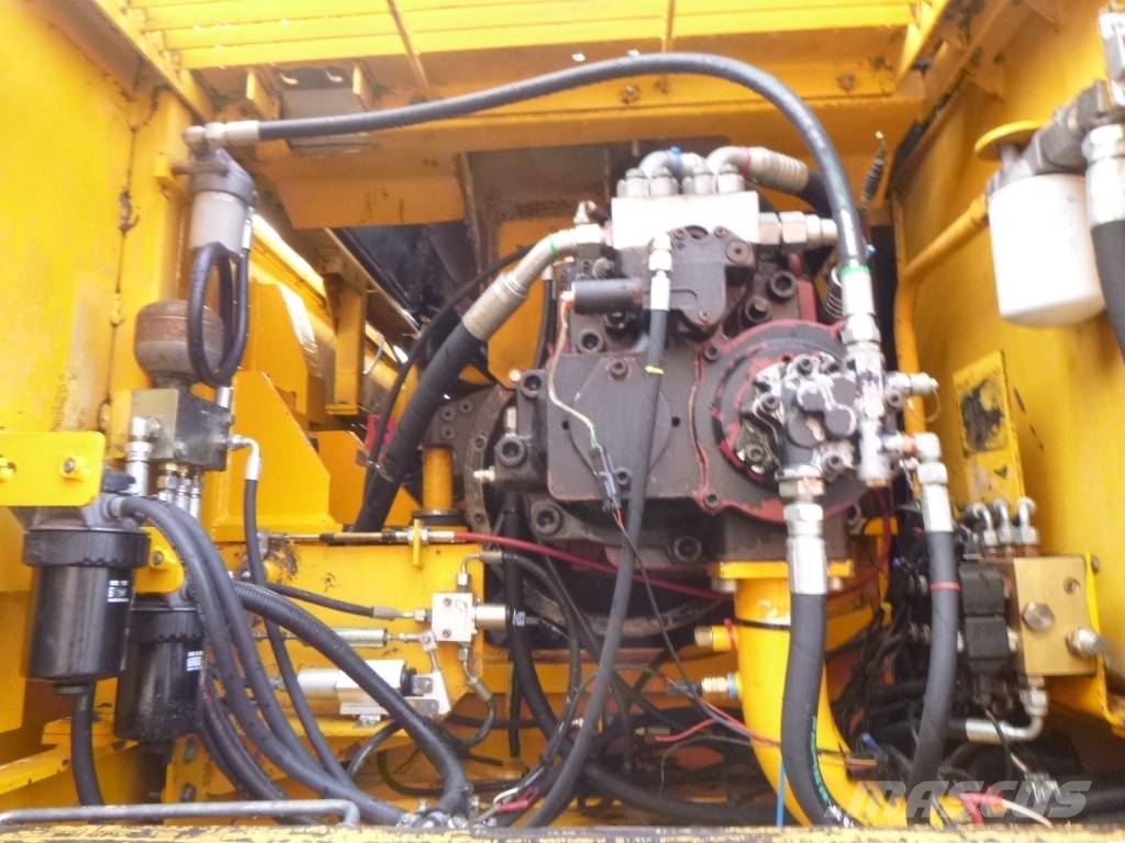 JCB JS 460 LC Escavadeiras de esteiras