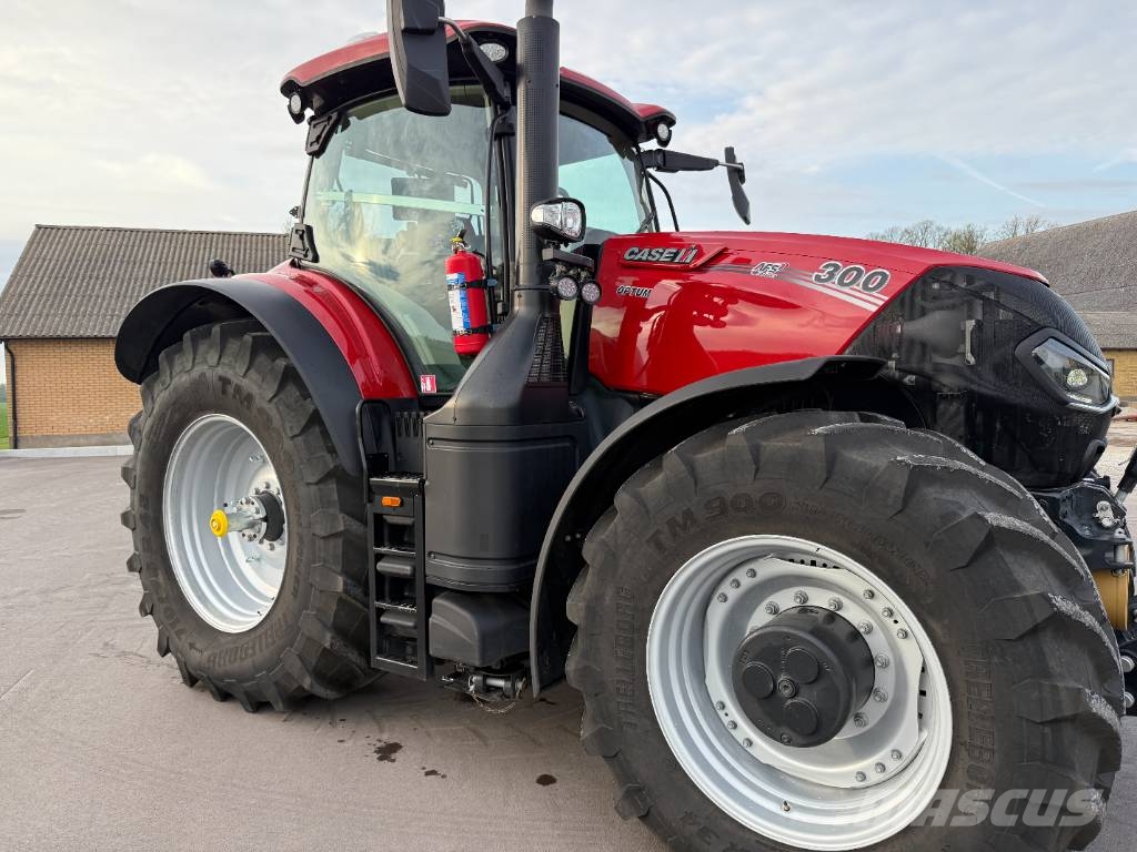 Case IH Optum 300CVX Трактори