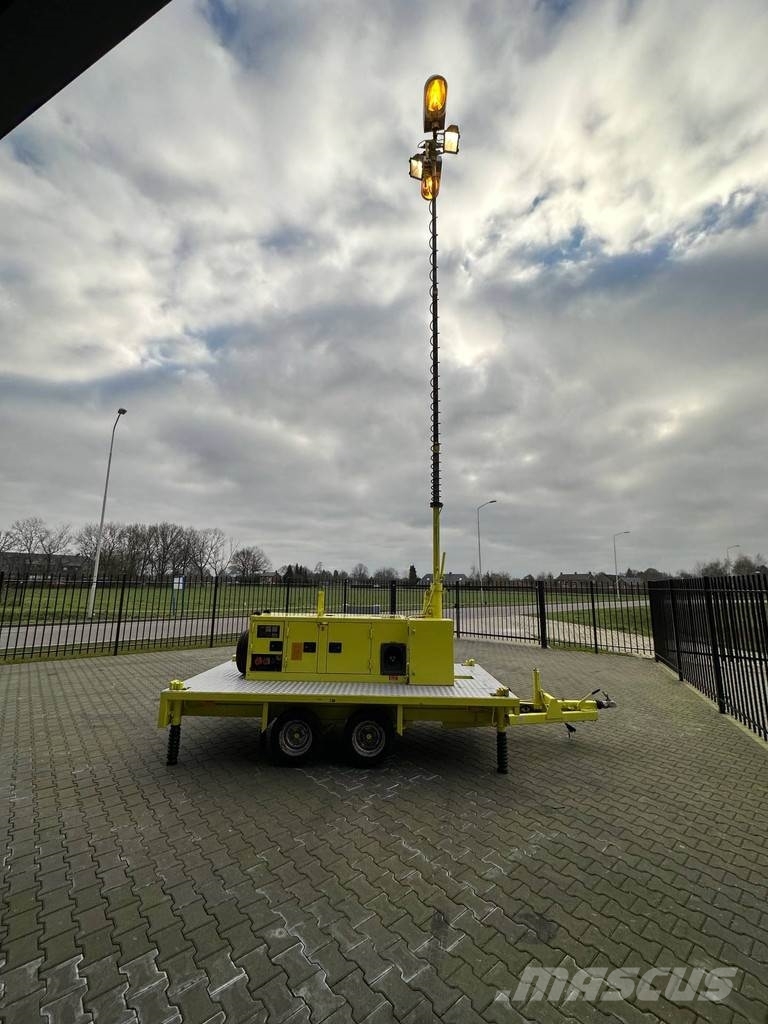 Atlas Copco Unique generator with light pole on trailer! Diesel Generators