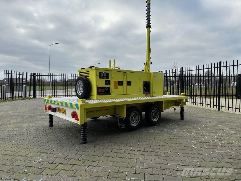 Atlas Copco Unique generator with light pole on trailer! Diesel Generators