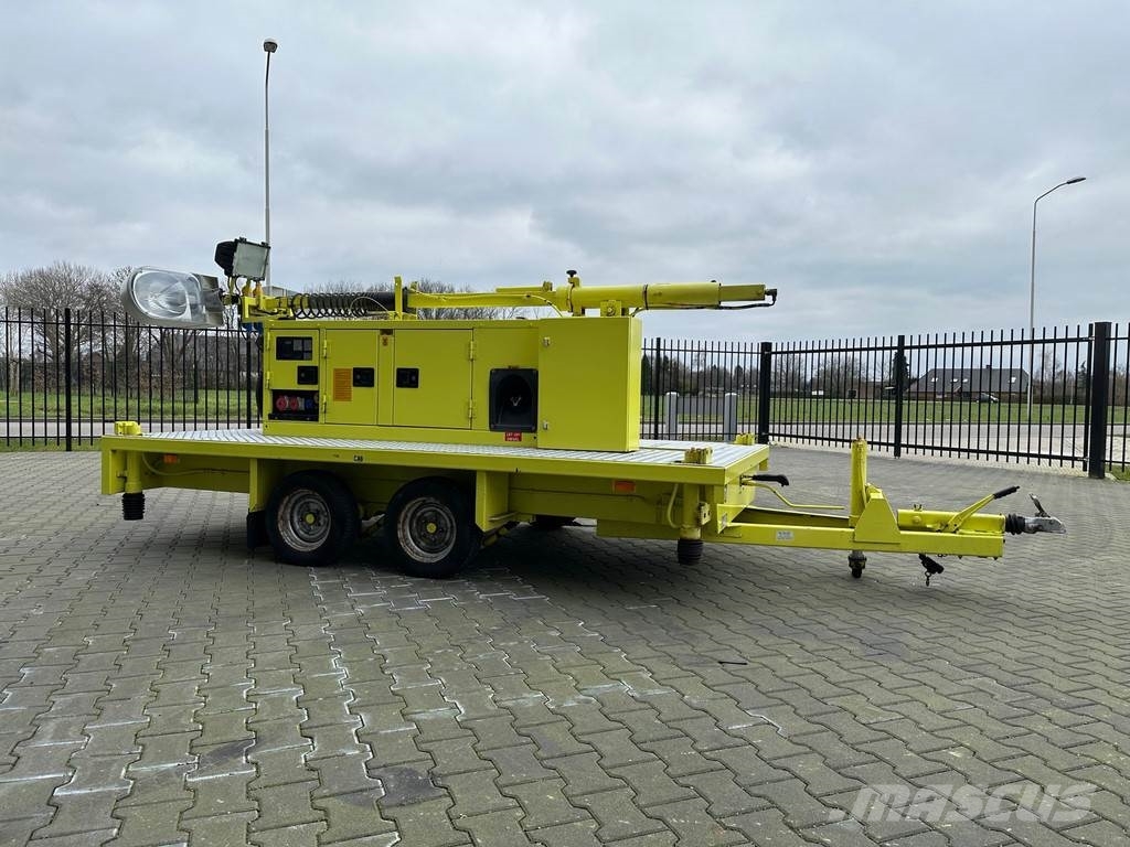 Atlas Copco Unique generator with light pole on trailer! Diesel Generators