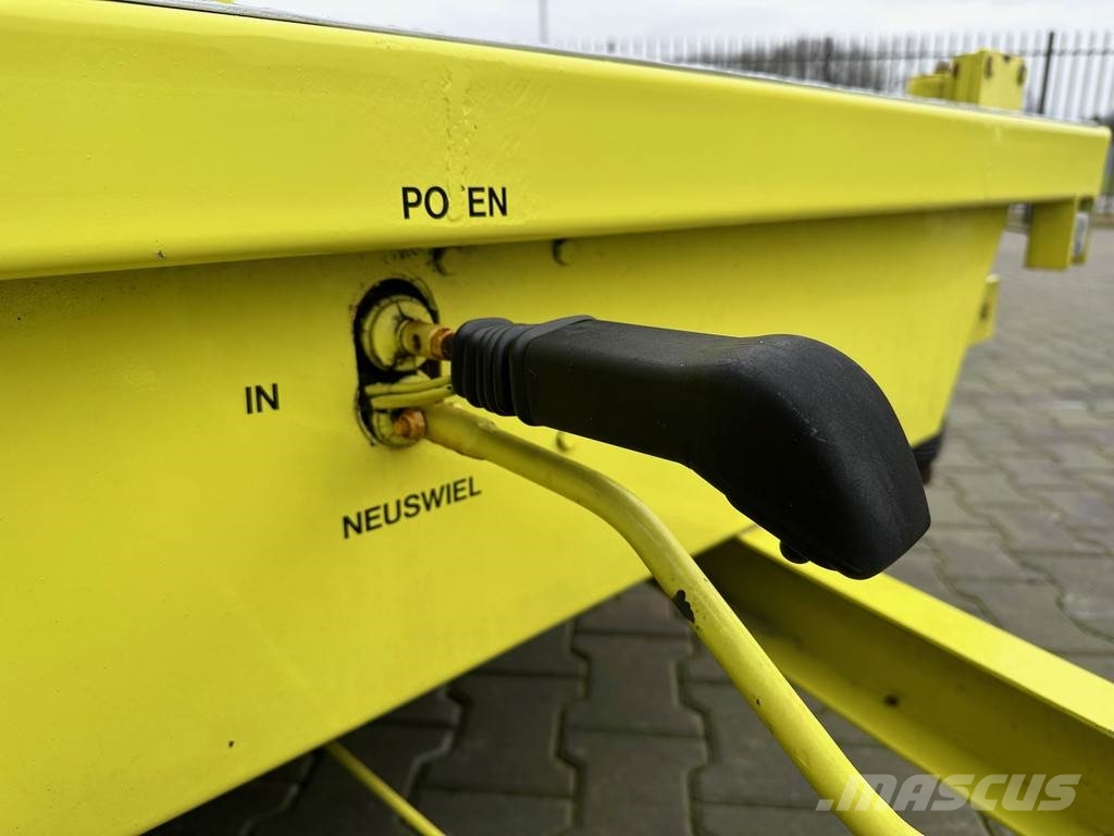 Atlas Copco Unique generator with light pole on trailer! Diesel Generators