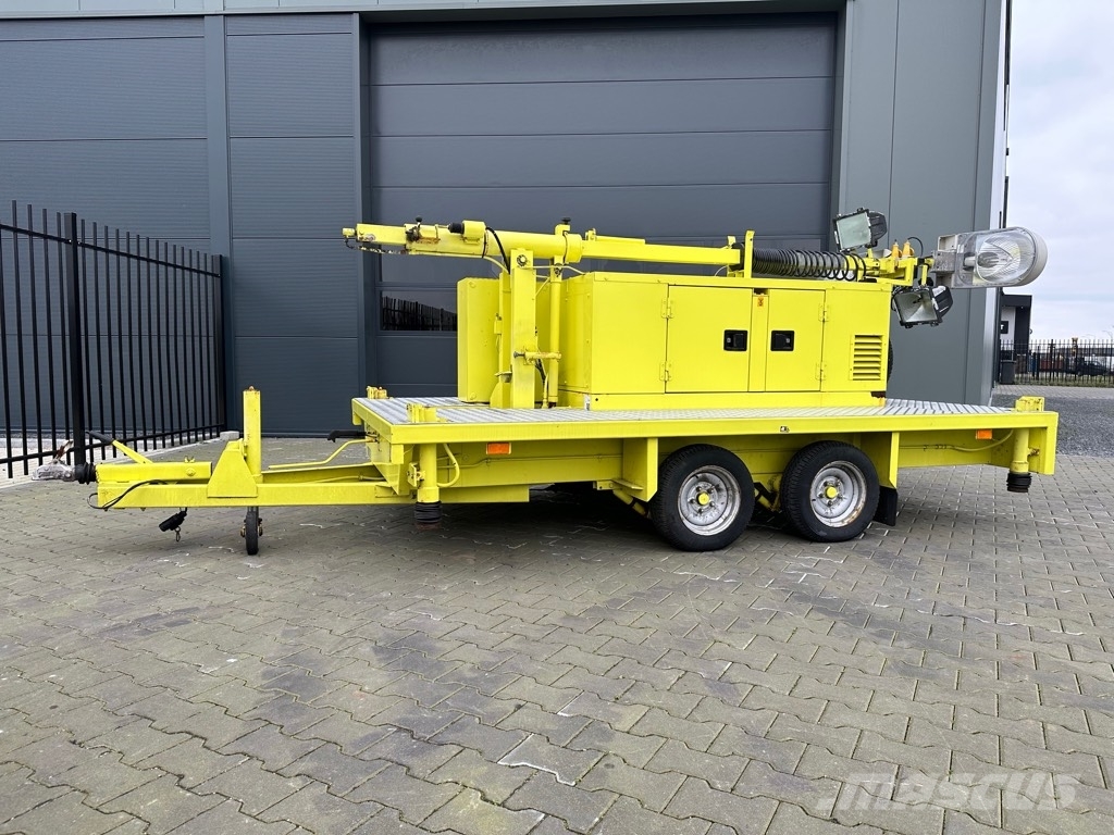 Atlas Copco Unique generator with light pole on trailer! Diesel Generators