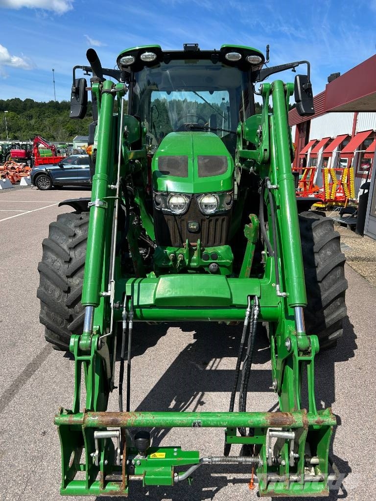 John Deere 6120M TRAKTOR STEPNOSE AQ+ ECO Traktorji