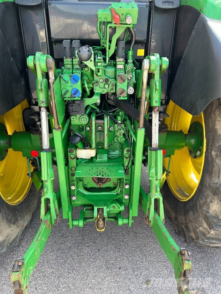John Deere 6120M TRAKTOR STEPNOSE AQ+ ECO Traktorji