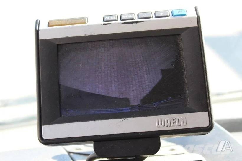 Iveco Eurocargo 140 E 19 - CS 850 - 058 شاحنات بدرجة حرارة قابلة للضبط
