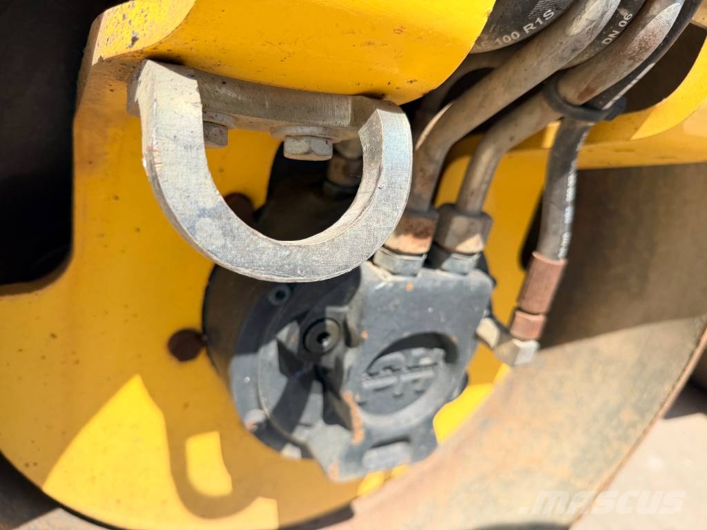 Bomag BW100 ADM5 Dvojni valjarji