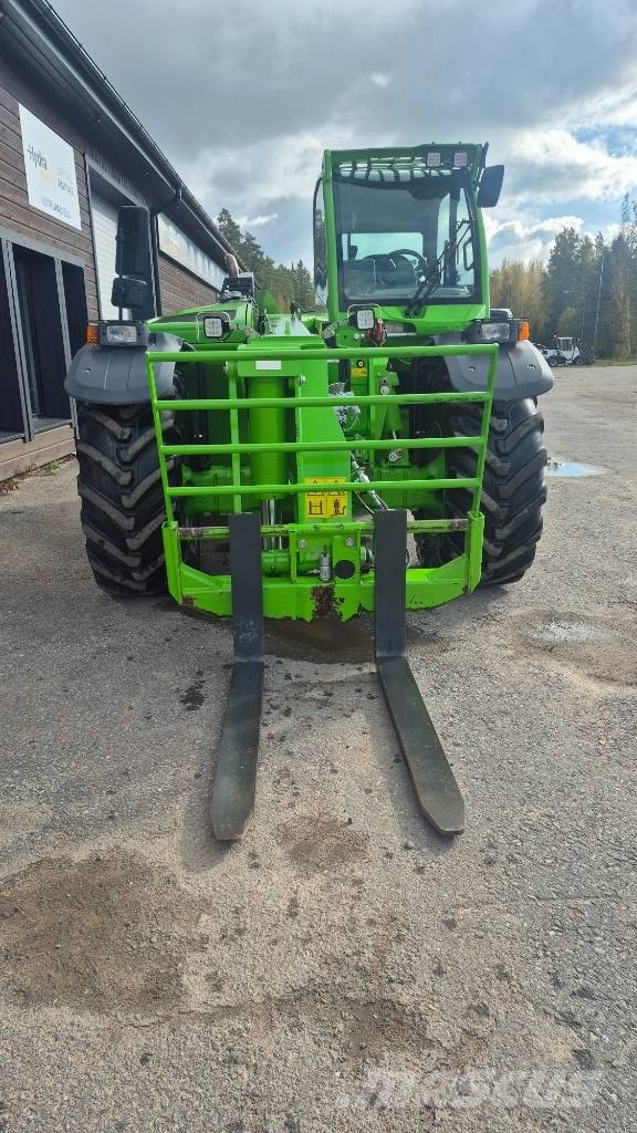 Merlo Multifarmer 44.7 CS CVT معدات مناولة لأغراض الزراعة