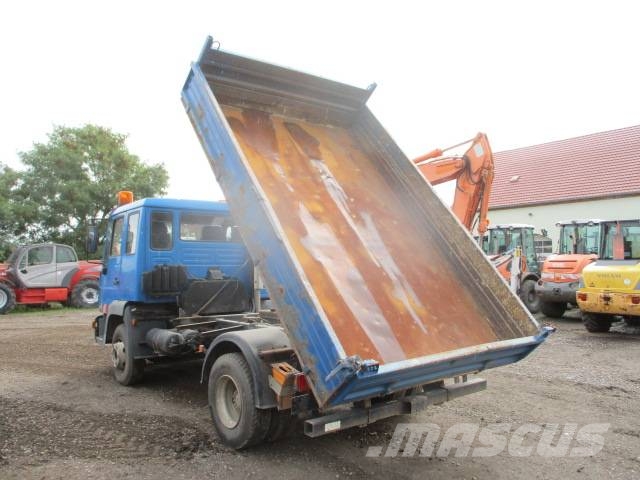 MAN LE 220  LE 180 mit Winde شاحنات قلابة