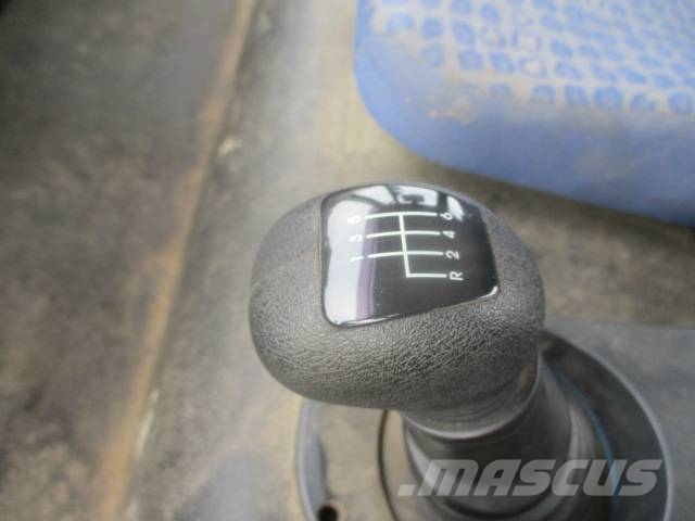 MAN LE 220  LE 180 mit Winde شاحنات قلابة