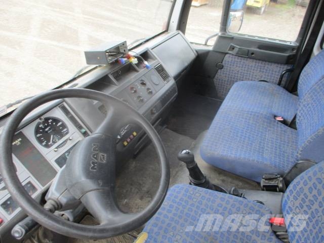 MAN LE 220  LE 180 mit Winde شاحنات قلابة