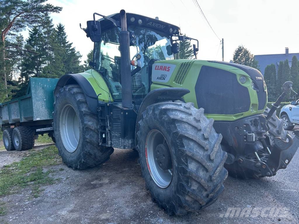 CLAAS Axion 850 الجرارات