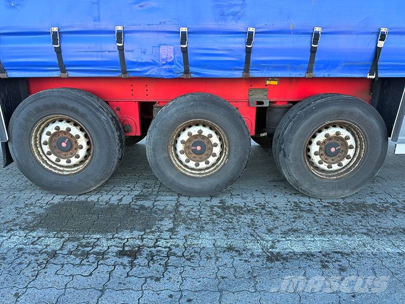 Kel-Berg Curtainsider / Planenauflieger / Gardin Semirremolques de caja de lona
