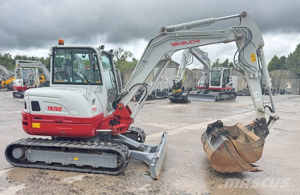 Takeuchi TB 260 Miniescavatori