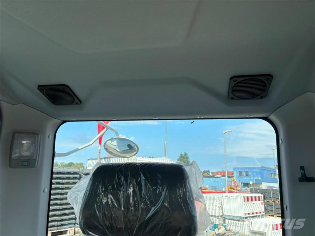 Takeuchi TB395W V4 Мини екскаватори < 7 т