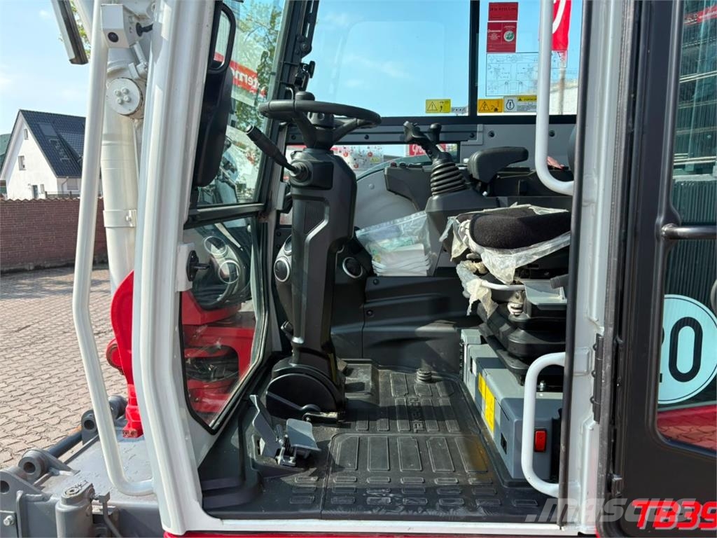 Takeuchi TB395W V4 Мини екскаватори < 7 т