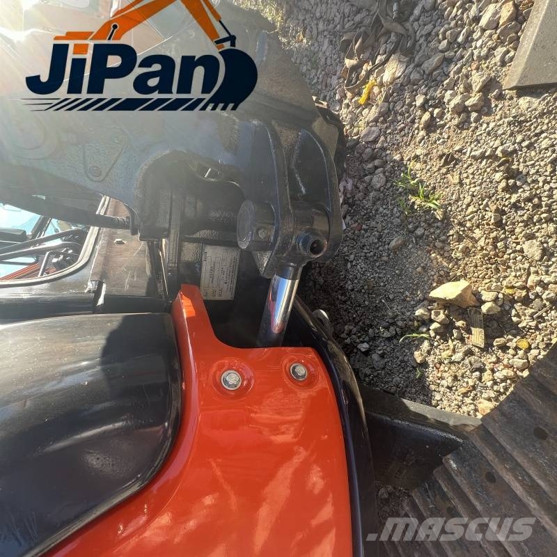 Hitachi ZX35U Mini bagri <7t