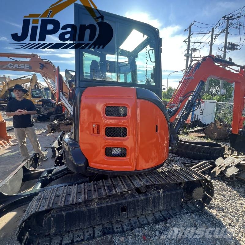 Hitachi ZX35U Mini bagri <7t