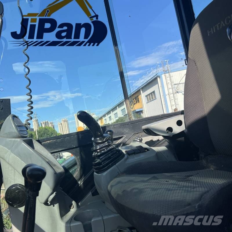 Hitachi ZX35U Mini bagri <7t