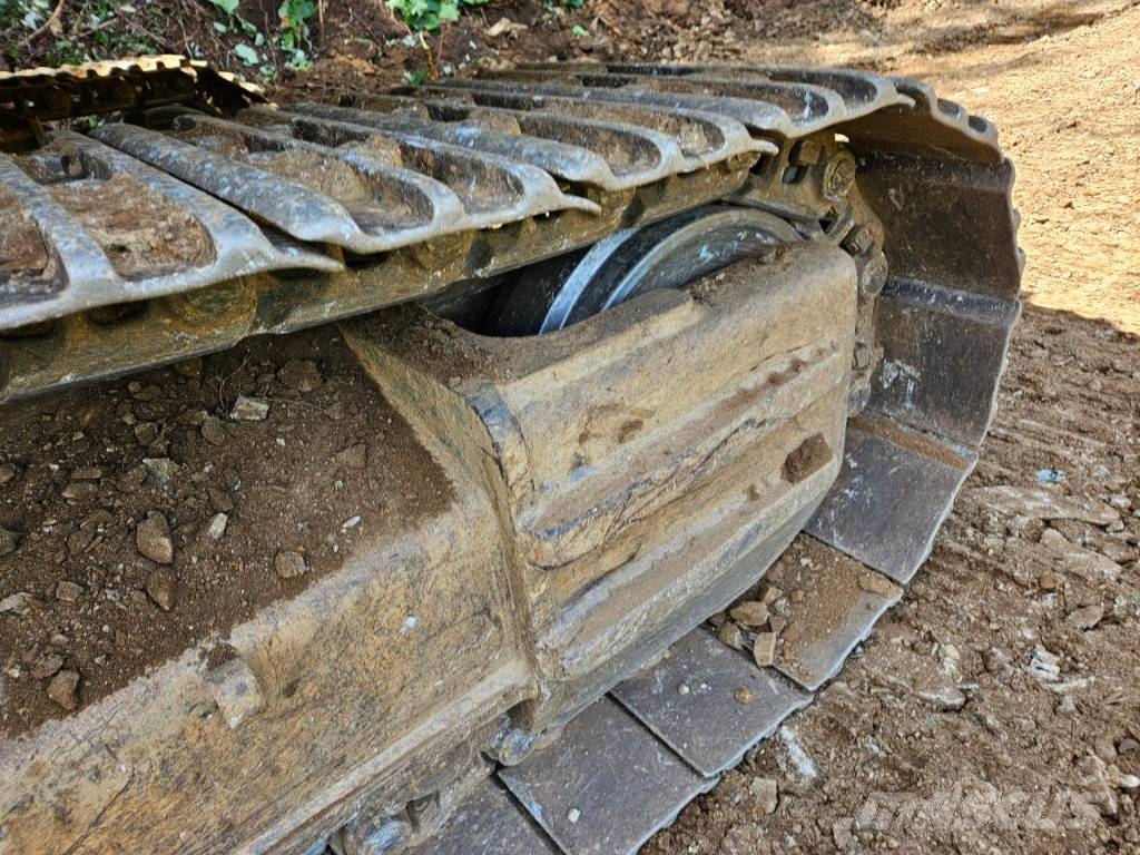 Volvo EC 300 E حفارات زحافة