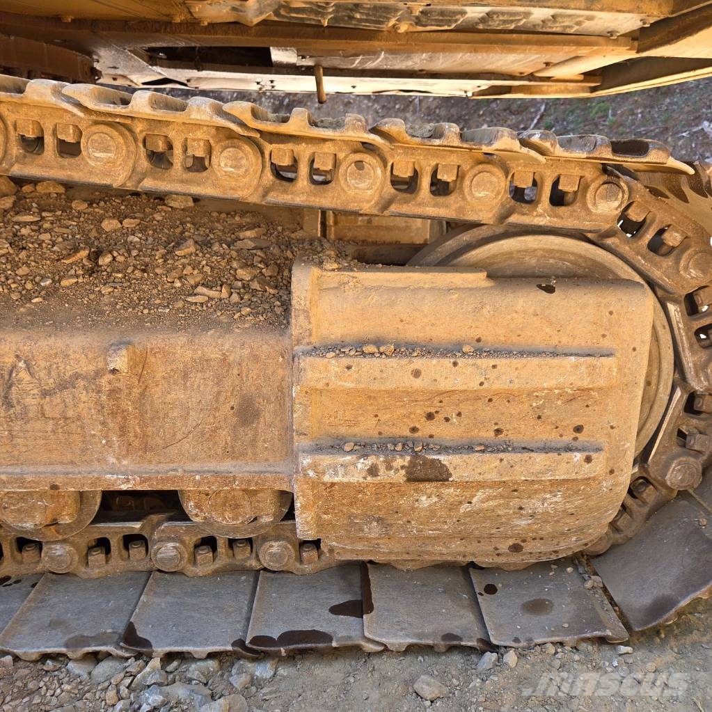 Volvo EC 300 E حفارات زحافة