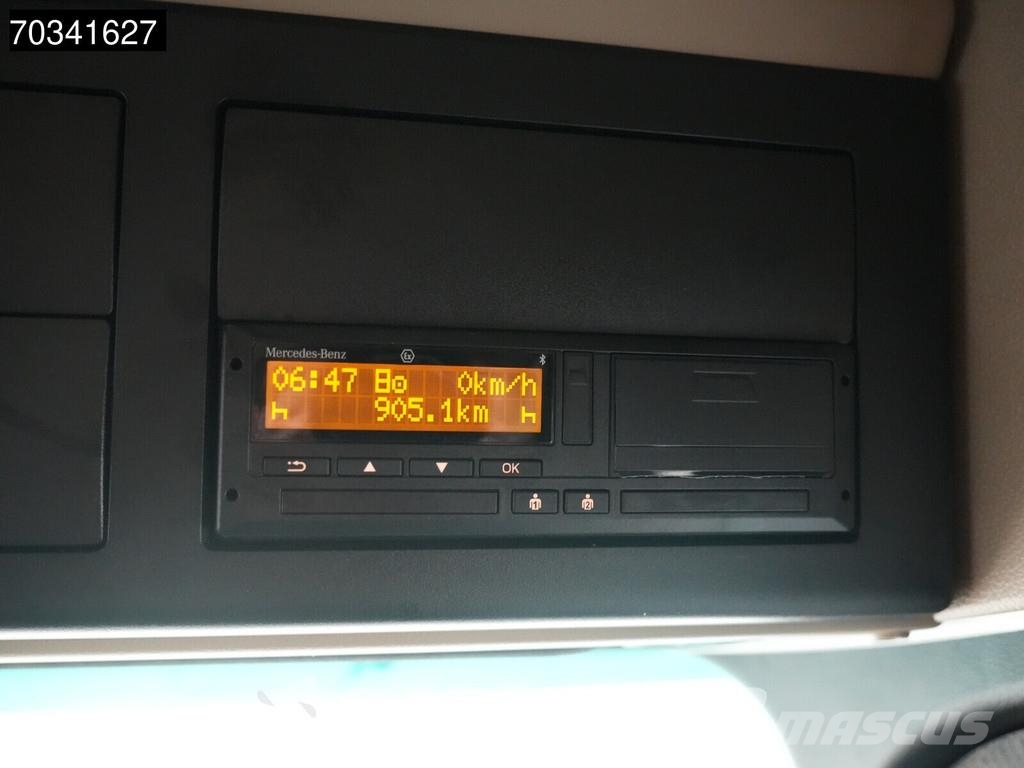 Mercedes-Benz Actros 2553 6X2 RHD! ProCabin GigaSpace NEW Liftac Trekkvogner