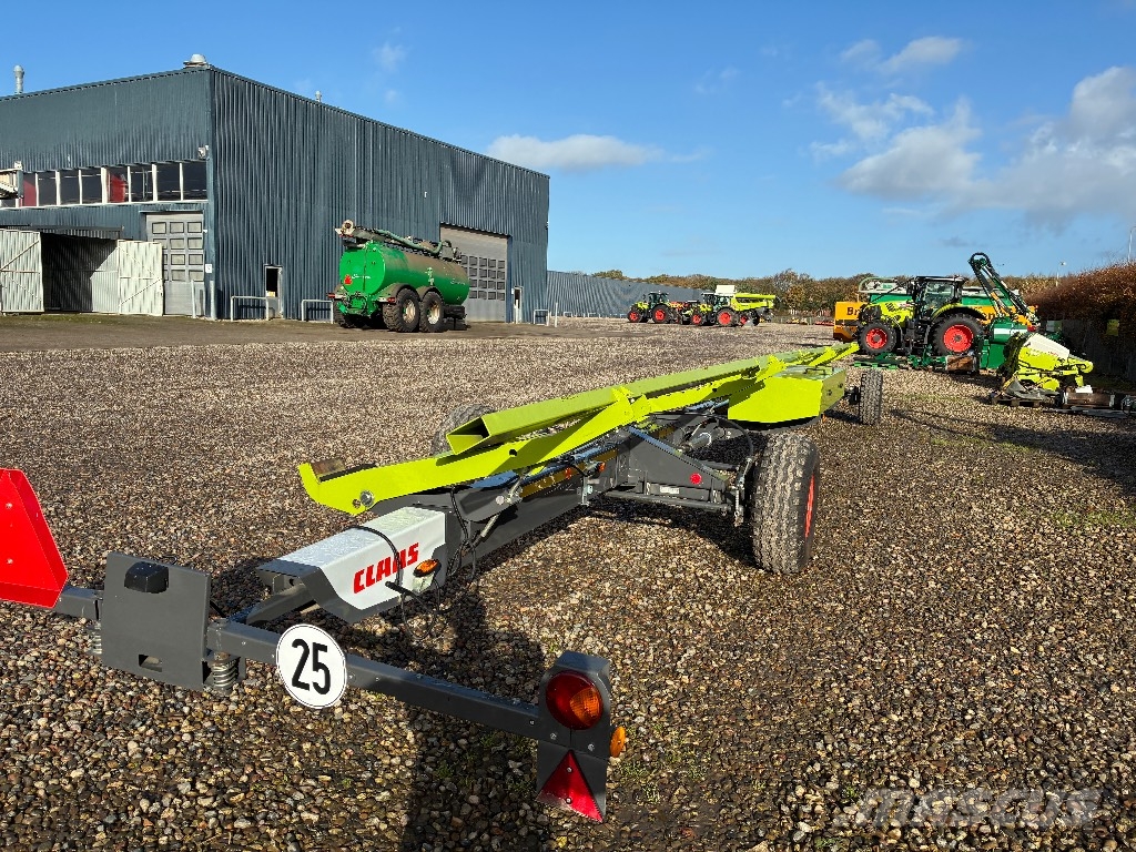 CLAAS Lexion 8800 4WD Maaidorsmachines