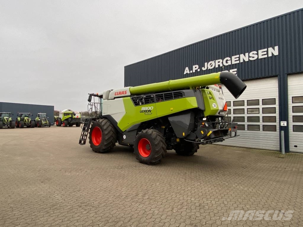 CLAAS Lexion 8800 4WD Maaidorsmachines