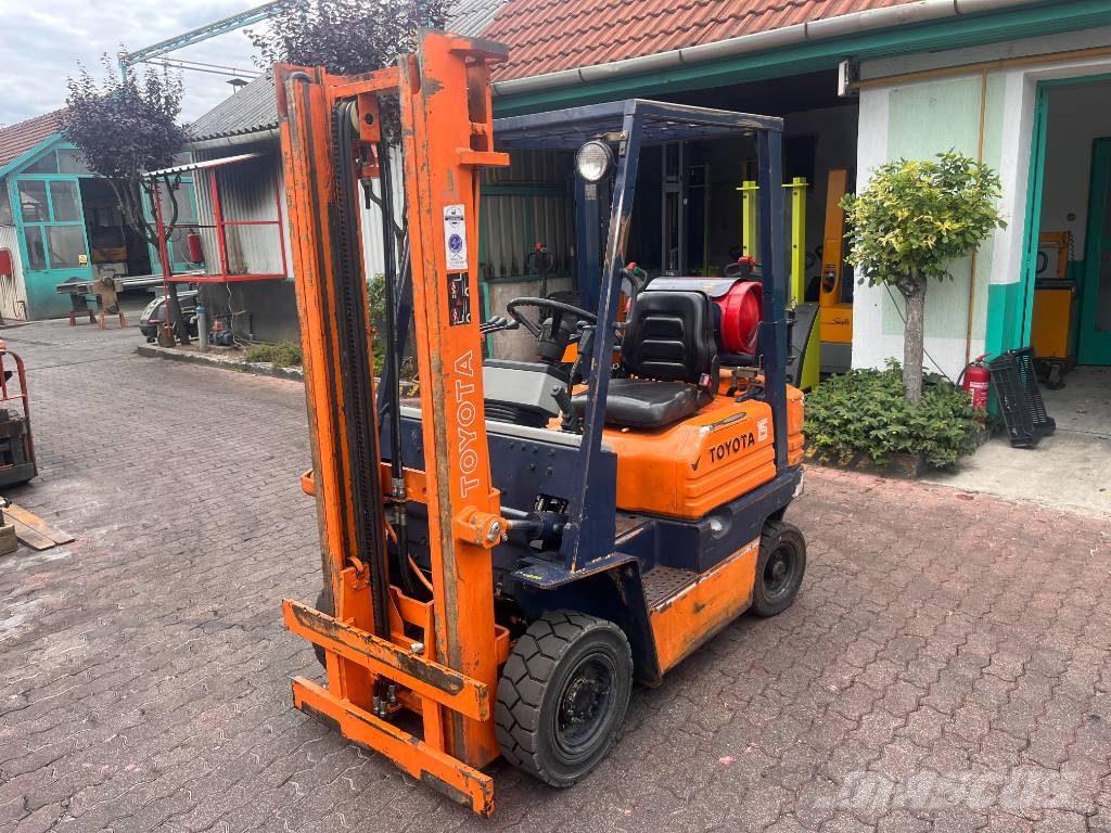 Toyota 5 FGF15 /42/ V-4080 OB LPG (dujiniai) krautuvai
