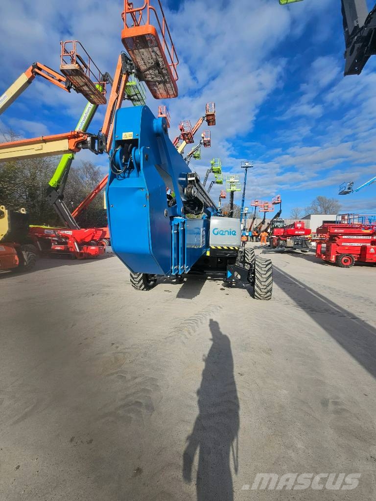 Genie ZX 135/70 Bomlifte med knækarm