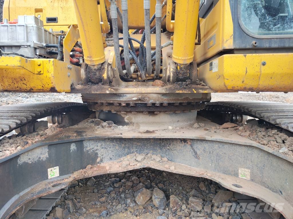 Komatsu HB 365 LC-3 Hybrid 履带挖掘机