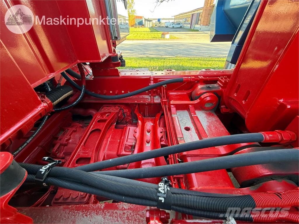 Scania G410B8X4*4NB Lastväxlare/Krokbilar