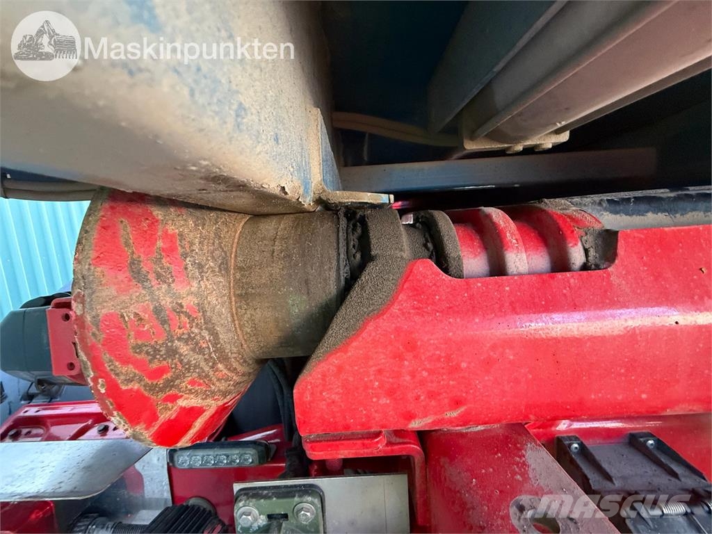 Scania G410B8X4*4NB Lastväxlare/Krokbilar