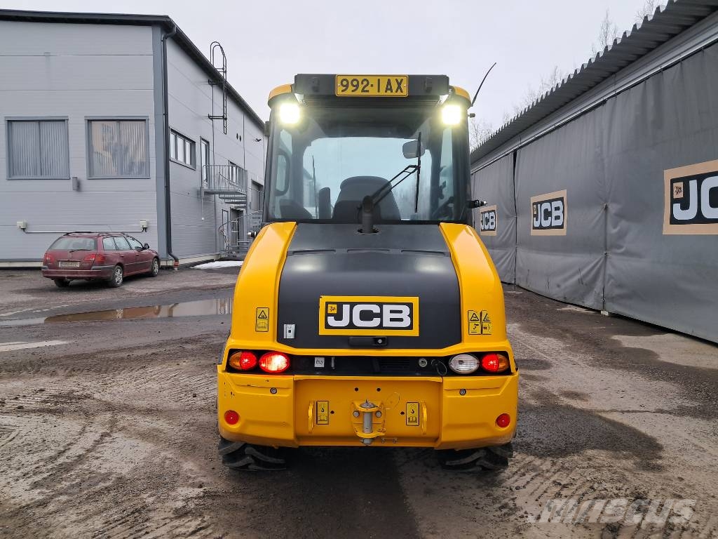 JCB 407 SV Cargadoras sobre ruedas