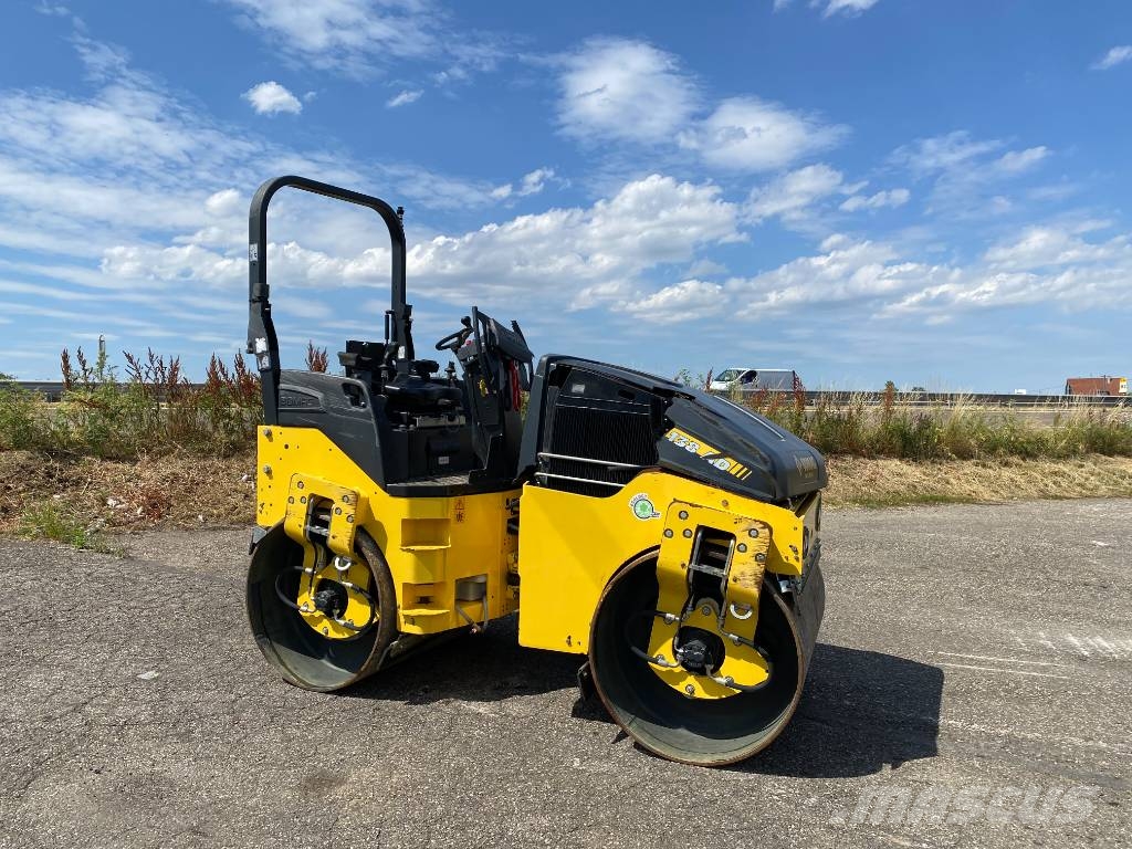 Bomag BW138AD-5/Stage-V 1er Main endommagé Tvåvalsvältar