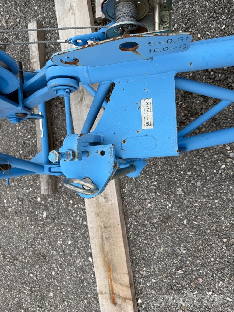 Liebherr Liebherr Part/ Jib/ Runner/ Cylinder Mobilkran Oprema i dijelovi za kranove