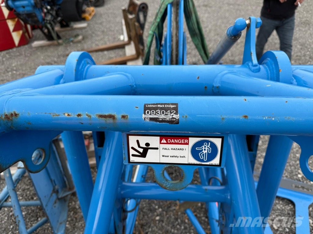 Liebherr Liebherr Part/ Jib/ Runner/ Cylinder Mobilkran Oprema i dijelovi za kranove