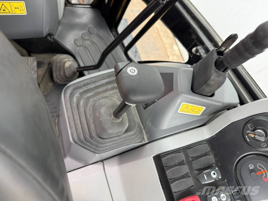 CAT 424 - BRAND NEW / UNUSED / Airco Εκσκαφείς Φορτωτές τύπου JCB